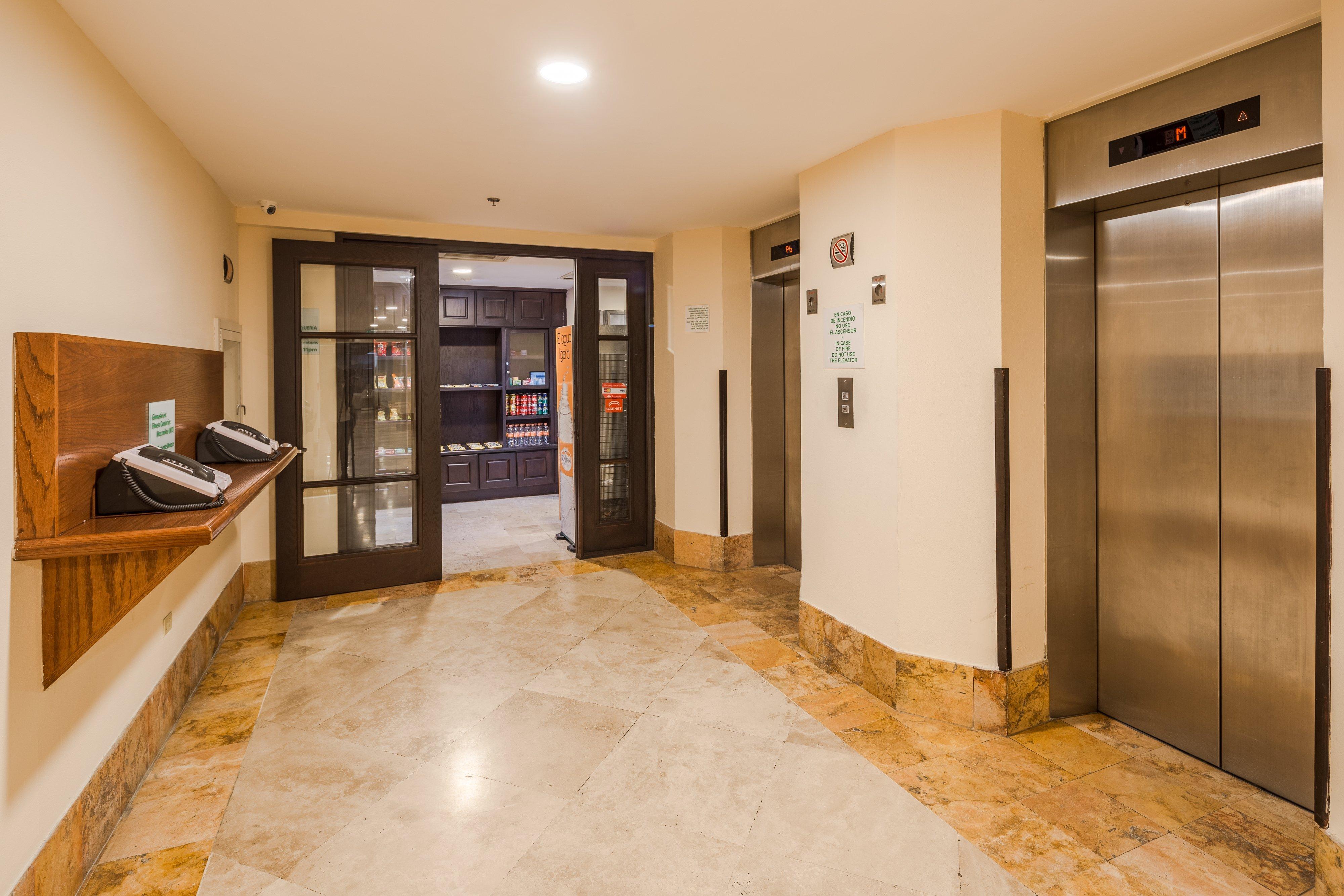 Holiday Inn Monterrey Valle By Ihg San Pedro Garza Garcia Exteriör bild
